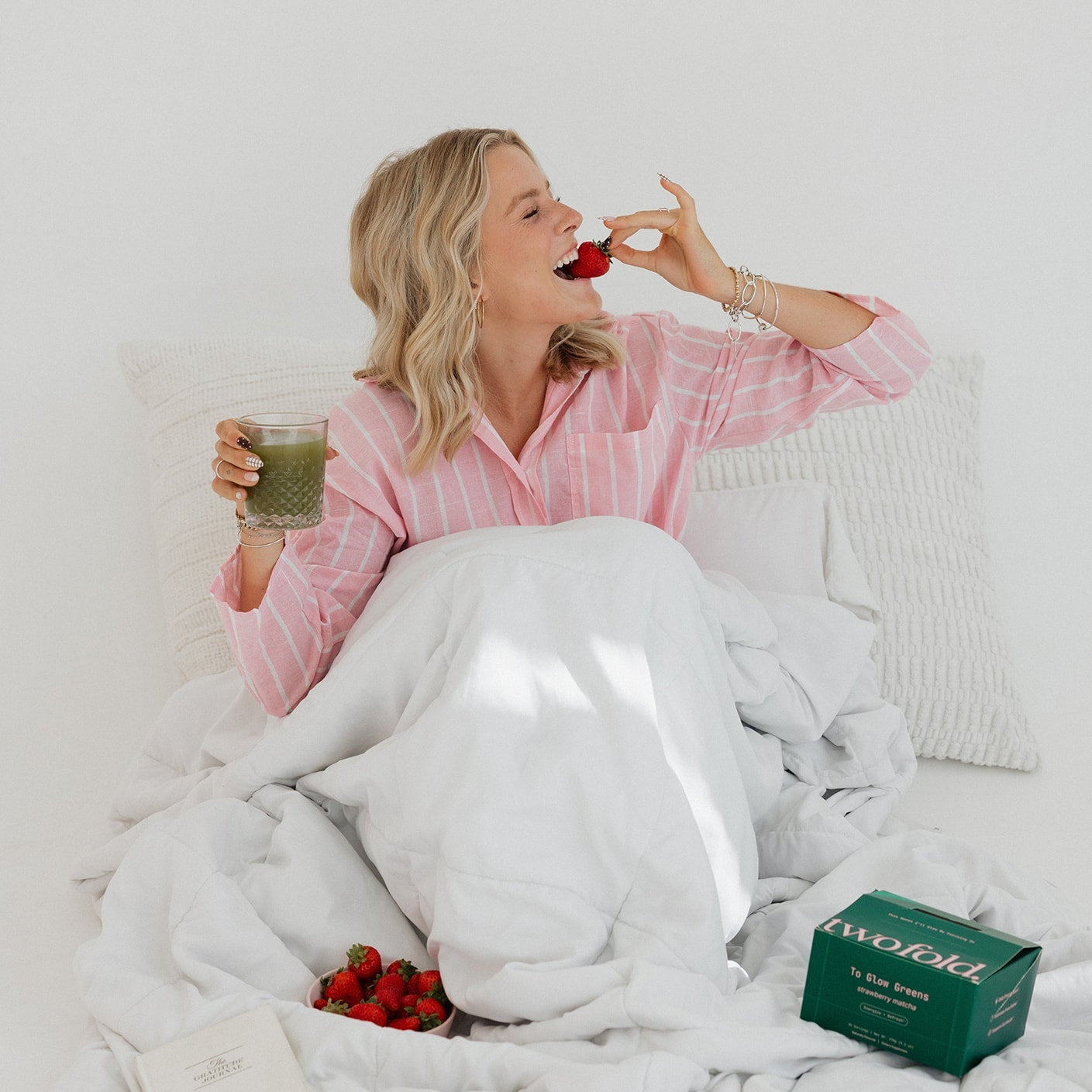 To Glow Greens - The Duo TWOFOLD